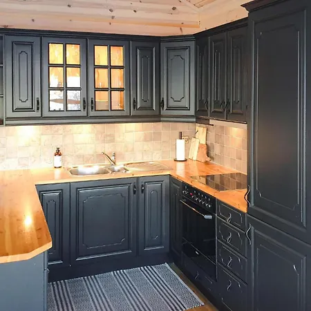 Beautiful In Skare With Kitchen Vakantiehuis Skare (More og Romsdal)