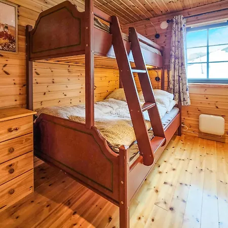 Beautiful In Skare With Kitchen Vakantiehuis Skare (More og Romsdal)